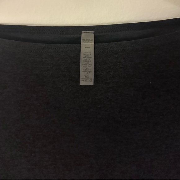 Beyond Yoga Featherweight Shoulder It Pullover - Darkest Night Small - Picture 3 of 6
